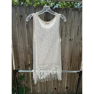Jella C. White Sleeveless Knit Fringe Tank | Size M